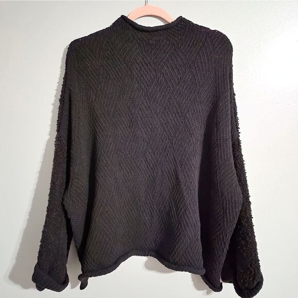 NWT Free People Long Sleeve Black Oversized Slouchy Sweater - Picture 2 of 7